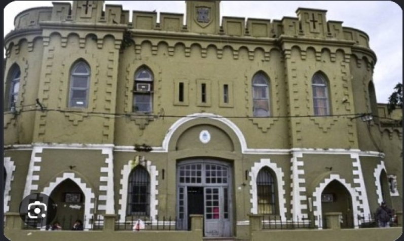 Corrientes: detienen a un exagente penitenciario con frondoso prontuario por un robo en el barrio Antártida Argentina