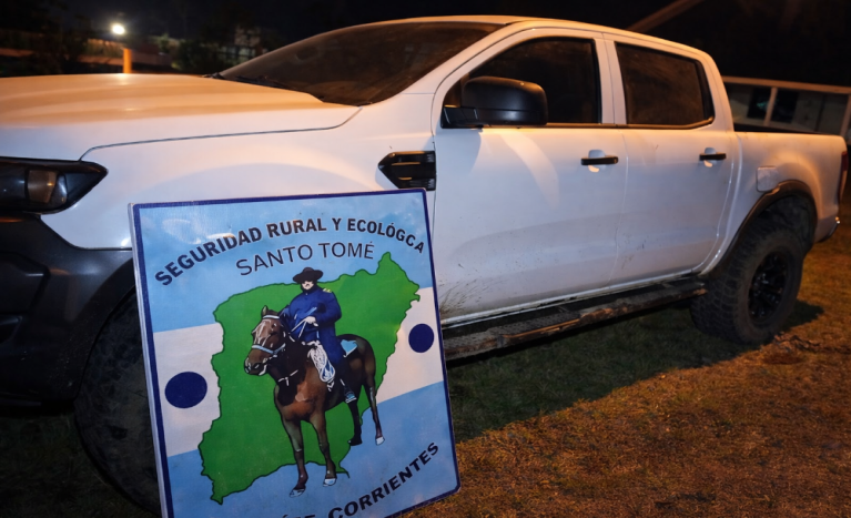 Policía Rural recuperó camioneta robada en Córdoba, detuvo a tres personas en Santo Tomé